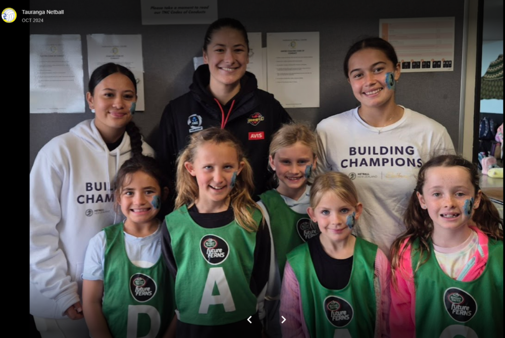 Team photo of face painting on a Tauranga netball event